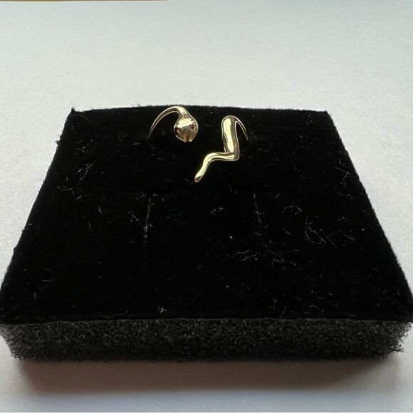 14k solid Gold Snake Ring | Snake Ring | Real Gold trendy Ring | - Picture 6 of 10